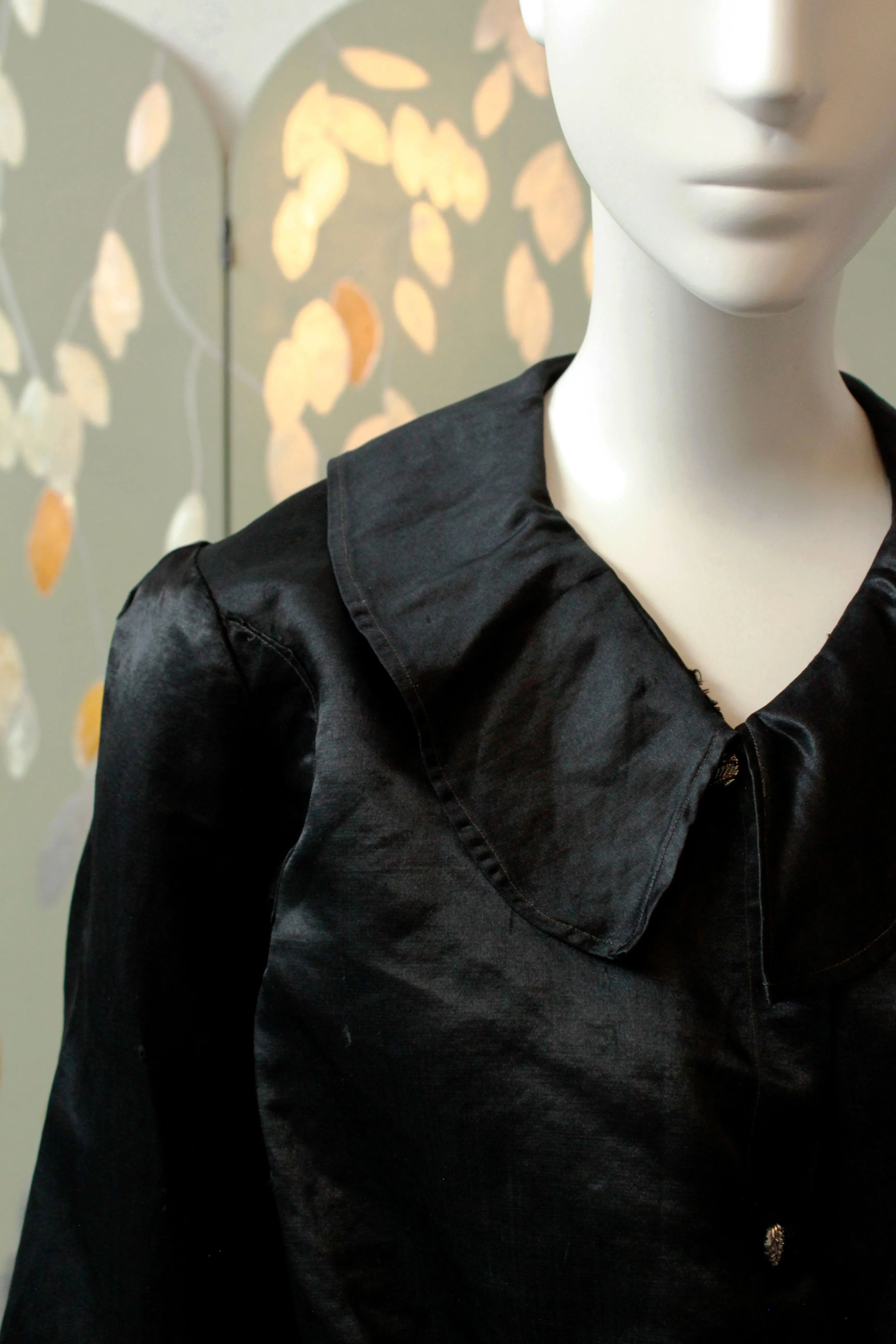 Antique Victorian Black Blouse, Collared top, Vintage Balloon Sleeve Blouse, Large, As Is