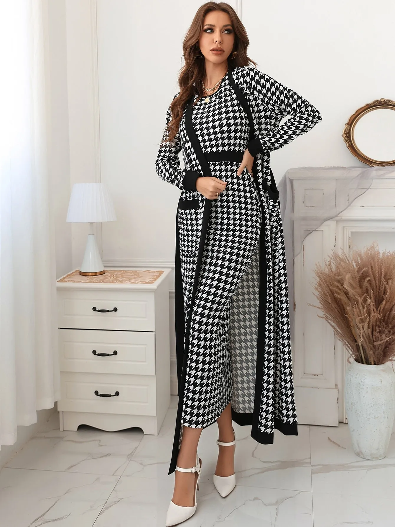 Modely Houndstooth Slit Back Bodycon Dress Patched Pocket Belted Coat