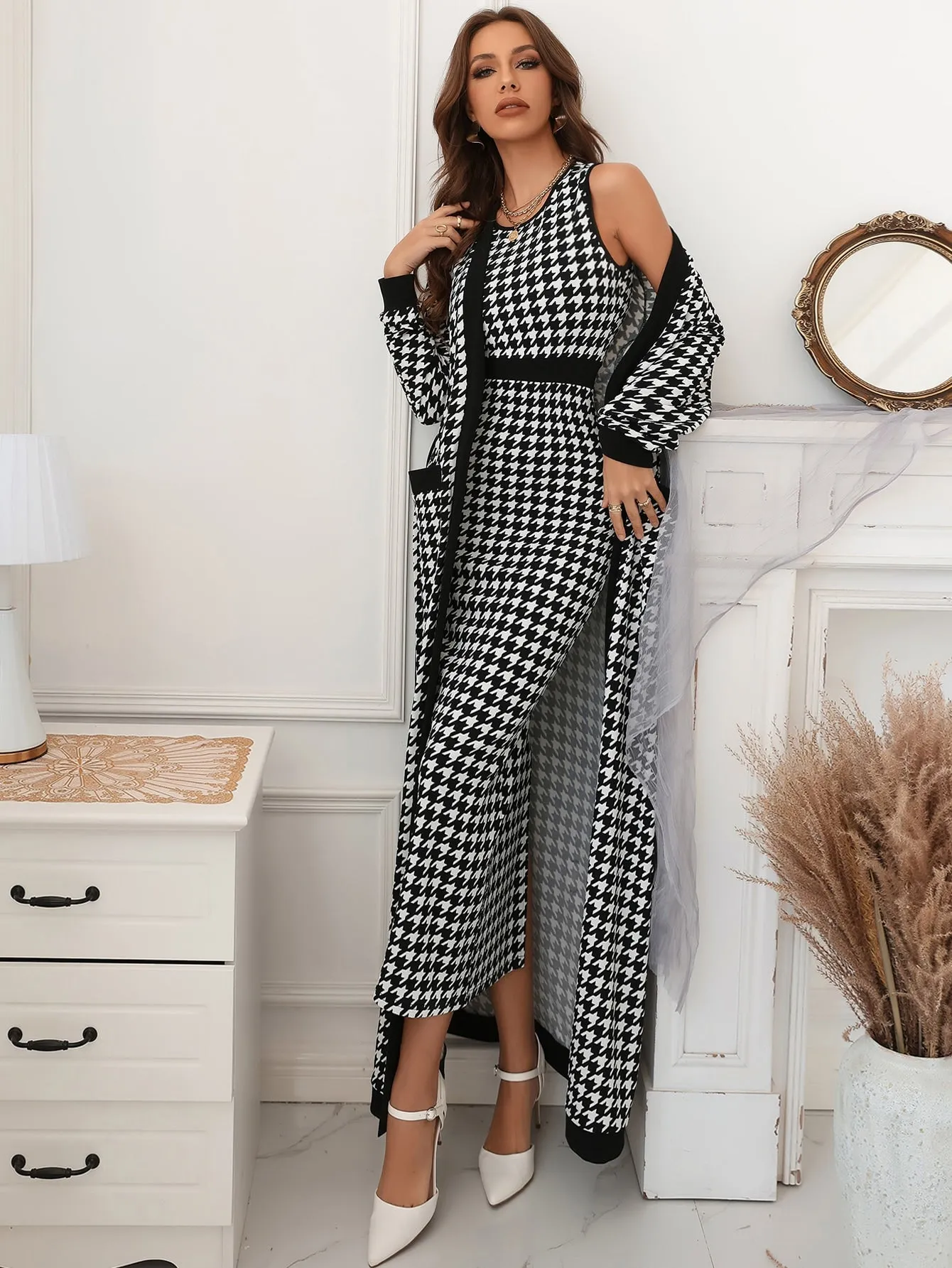 Modely Houndstooth Slit Back Bodycon Dress Patched Pocket Belted Coat